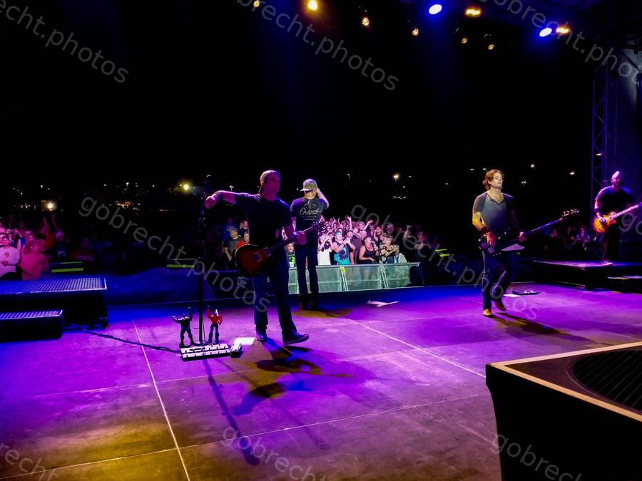 3 Doors Down
