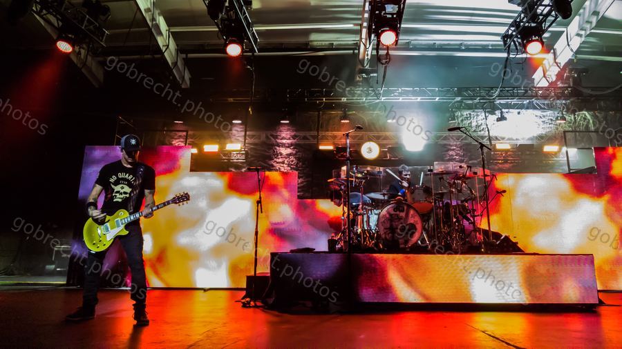 3 Doors Down