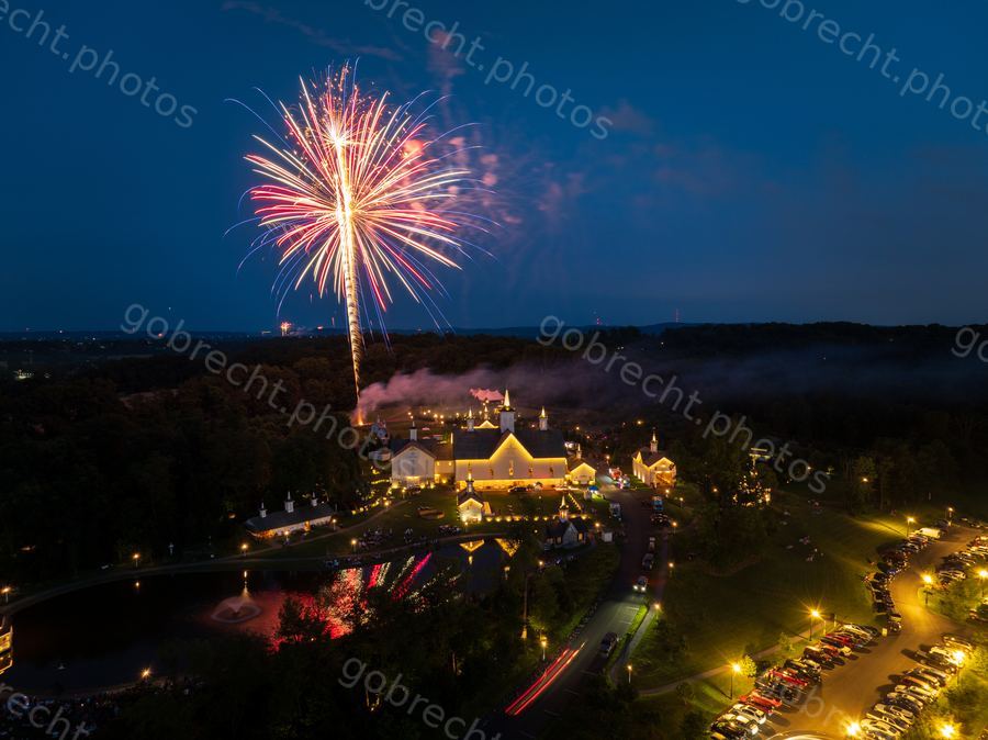 Independence Day Star Barn