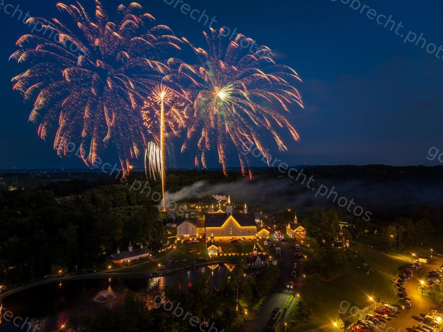 Independence Day Star Barn