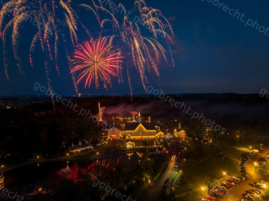 Independence Day Star Barn