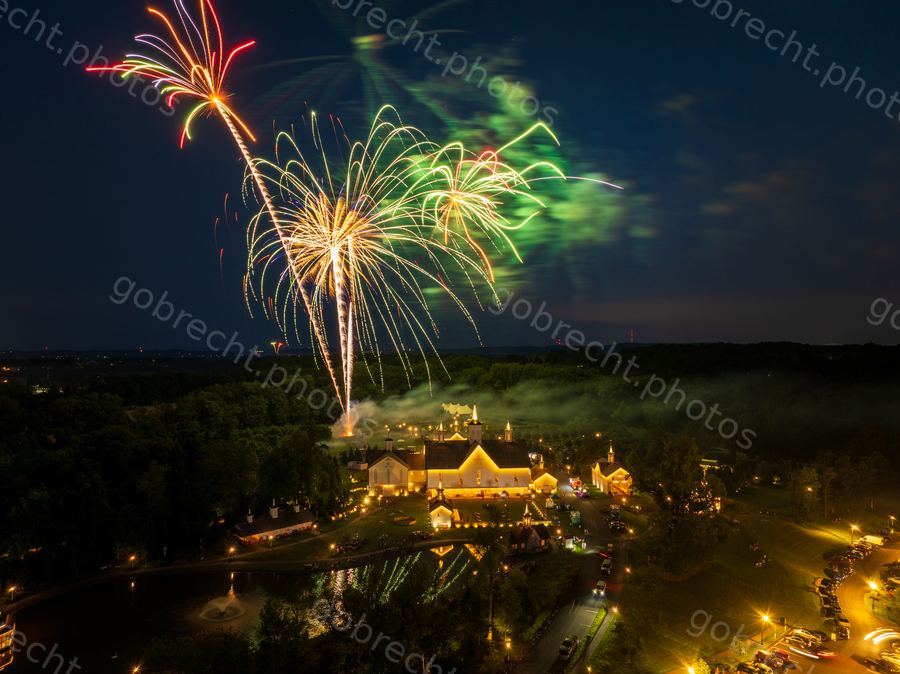 Independence Day Star Barn